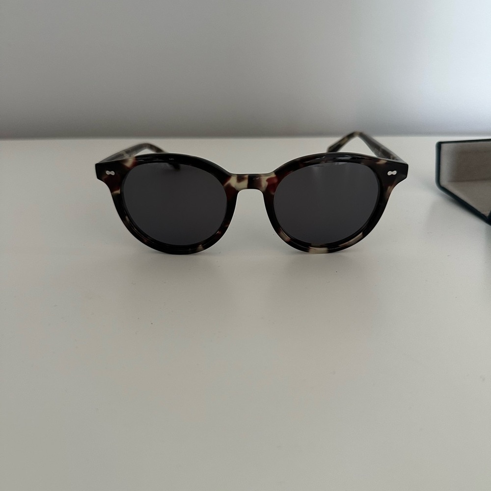 Ollie Quinn borrett sunglasses